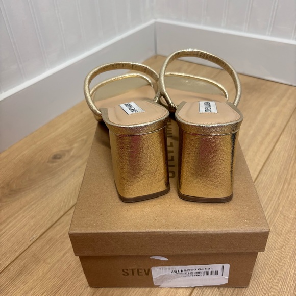 Steve Madden Lilah Gold Heeled Sandals - Picture 3 of 6